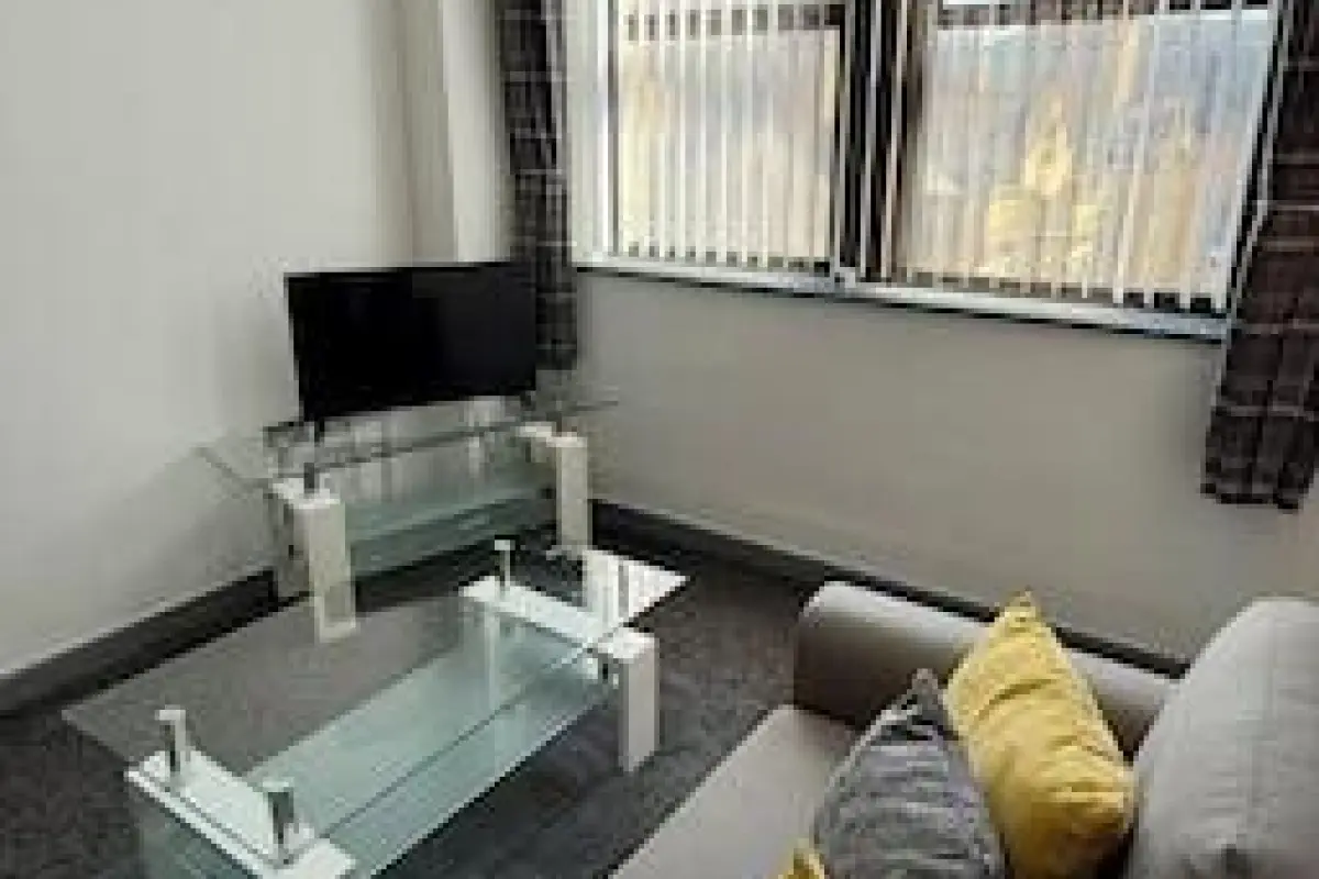 The Victoria Family Apartment 202 – Affordable hotel in Halifax