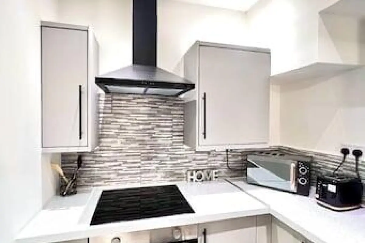 Stylish Spacious 1Bd Apt-kingbed-10min Heaton Park – Affordable hotel in Manchester