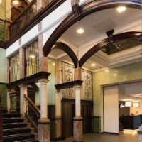 Roomzzz Manchester Victoria – Affordable hotel in Manchester