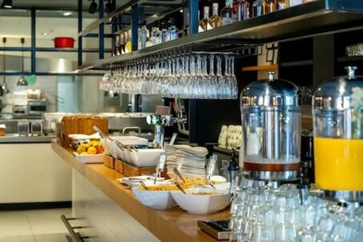 Die Port van Cleve Hotel – Affordable hotel in Amsterdam