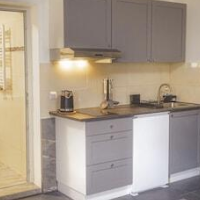 Amir Deluxe Motel – Affordable hotel in Schoenefeld