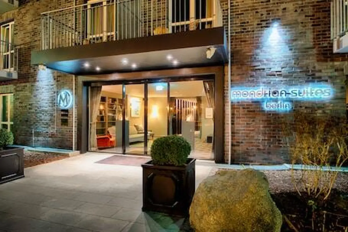 Mondrian Suites Berlin Checkpoint Charlie – Affordable hotel in Berlin