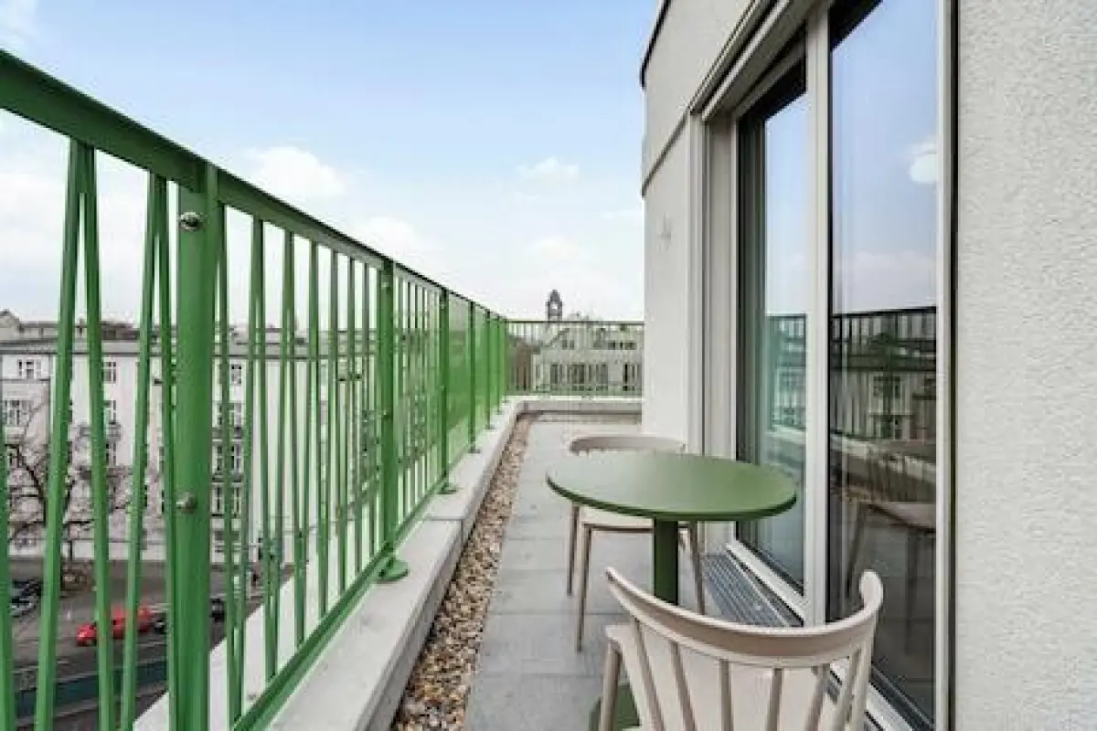 Limehome Berlin Sybelstraße – Affordable hotel in Berlin