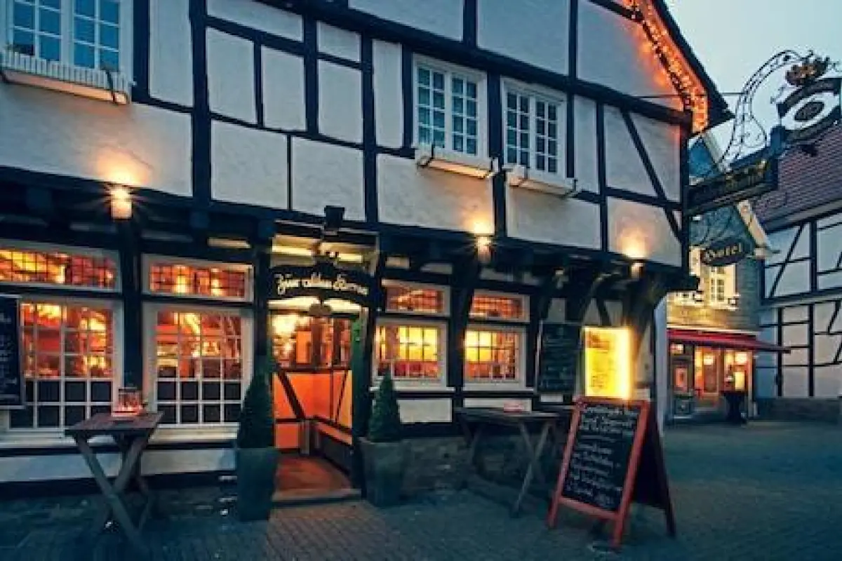 Zur alten Krone – Affordable hotel in Hattingen
