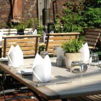 Wellings Romantik Hotel Zur Linde – Affordable hotel in Moers