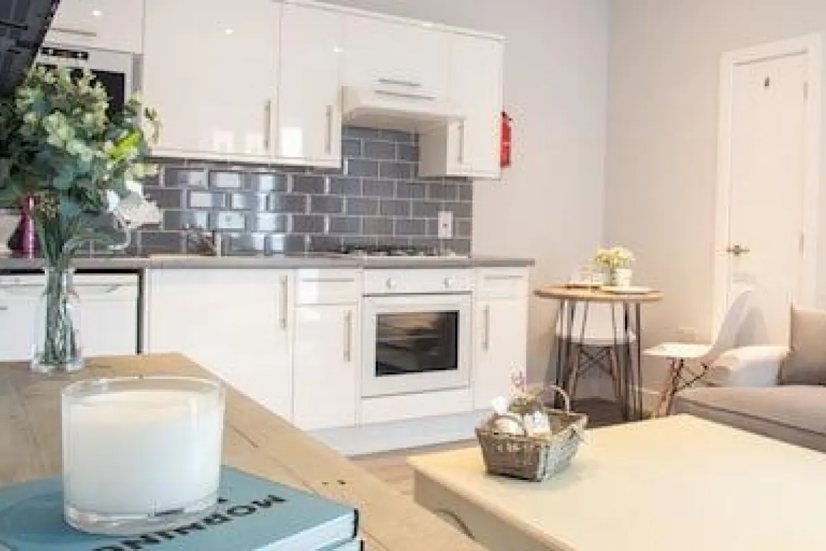Modern Apartment in Stratford Upon Avon With Parking Wifi and Netflix – Affordable hotel in Stratford-upon-Avon