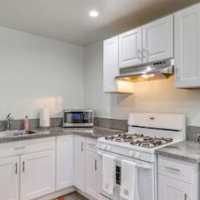 Sleek San Fernando Studio ~ 14 Mi to Universal – Affordable hotel in San Fernando