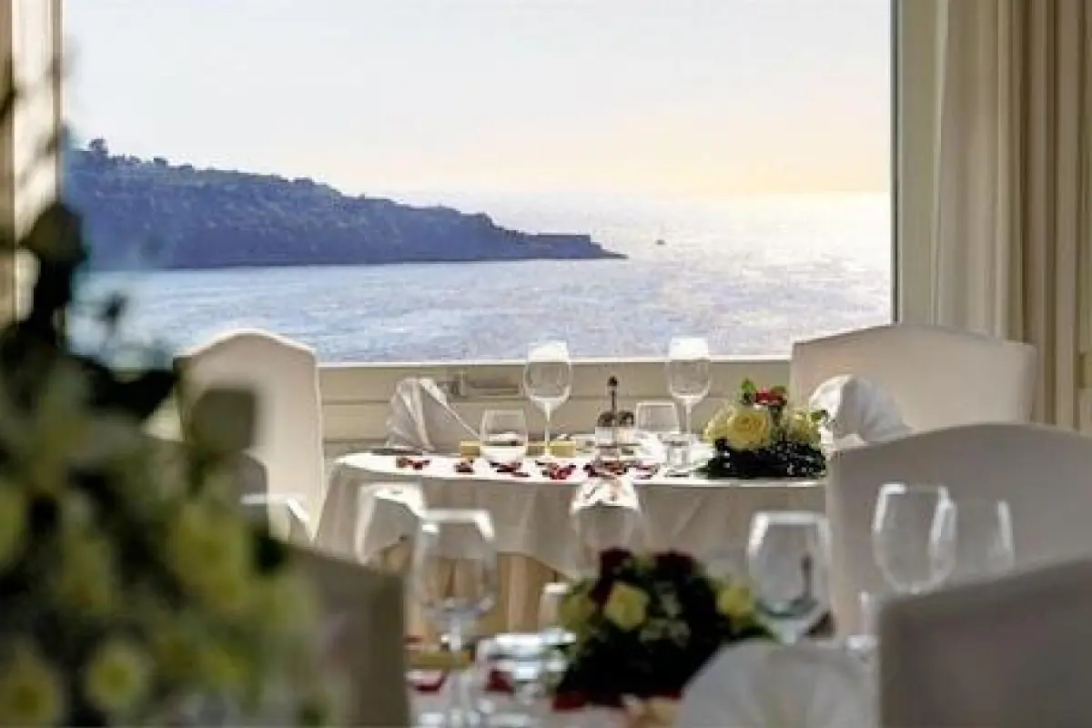 Hotel Crawford – Affordable hotel in Sant'Agnello