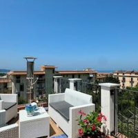 YourHome - La Famiglia Apartment – Affordable hotel in Meta