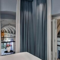 LADY ROSE – Affordable hotel in Naples