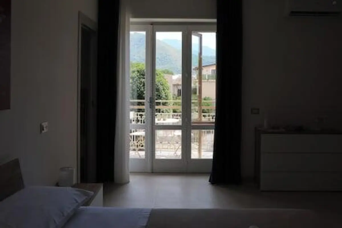 Le stanze di Vino Rosso – Affordable Bed and Breakfast in Nocera Superiore