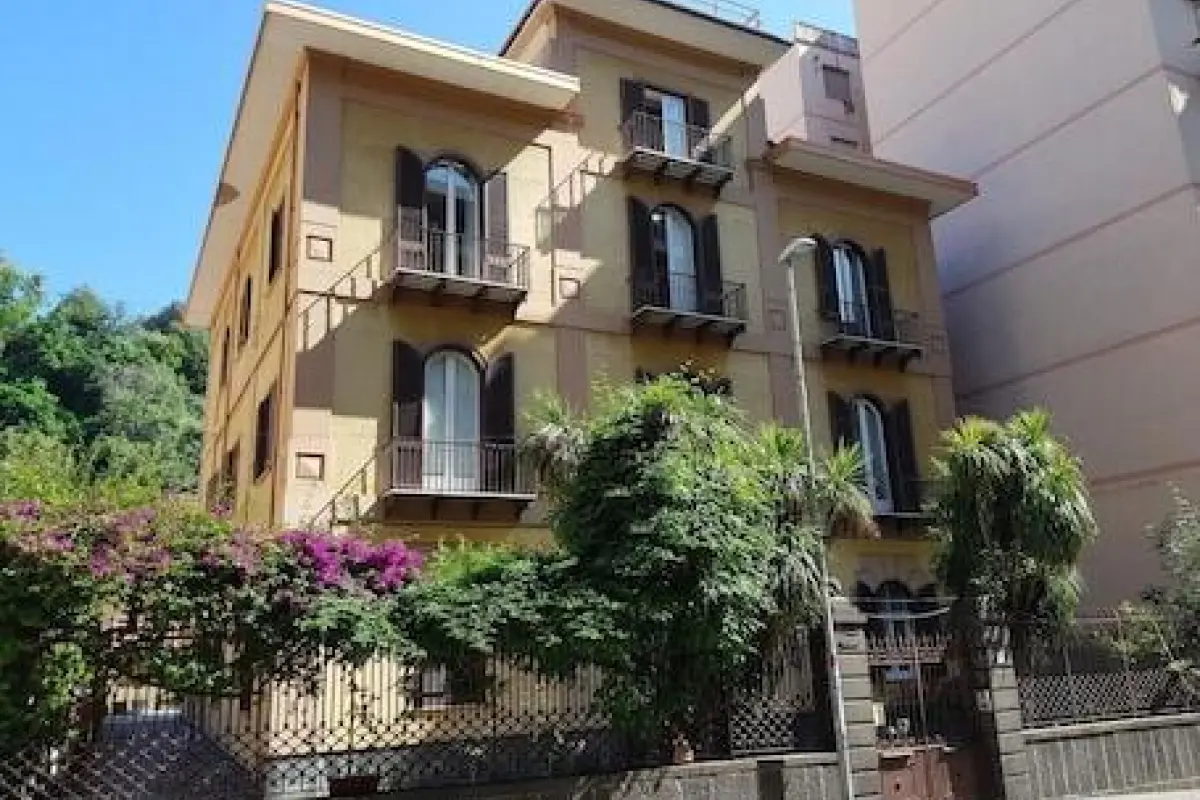 B&B Numero 5 – Affordable Bed and Breakfast in Castellammare di Stabia