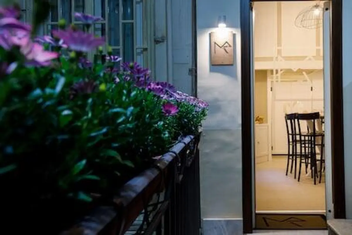 Melrose Napoli – Affordable Bed and Breakfast in Naples
