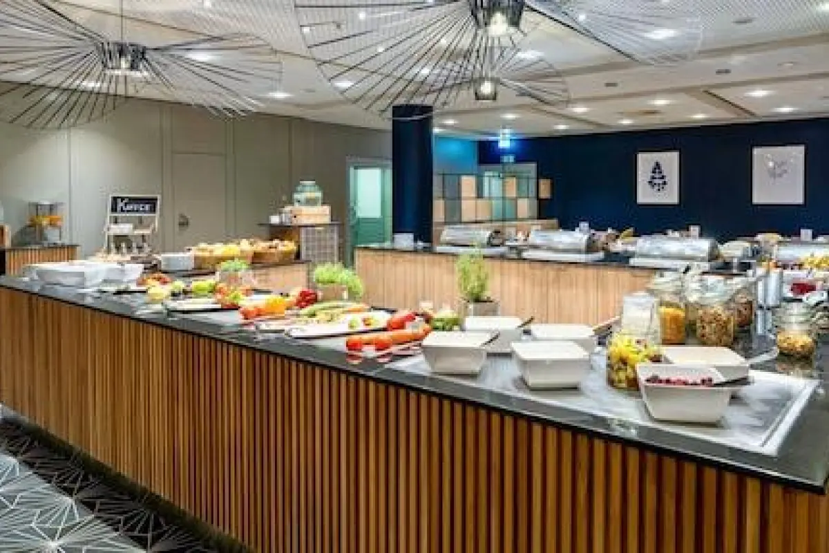 voco Dusseldorf Seestern by IHG – Affordable hotel in Düsseldorf