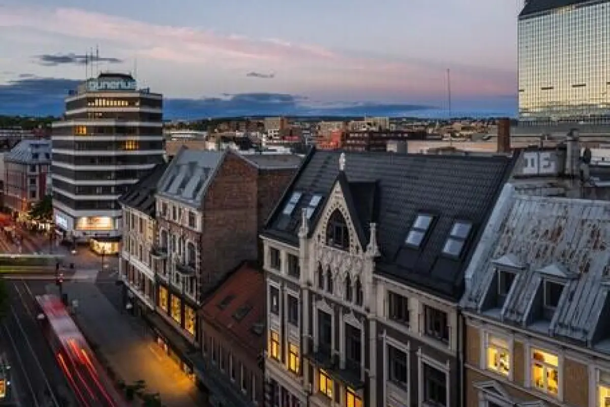 Home Hotel Folketeateret – Affordable hotel in Oslo