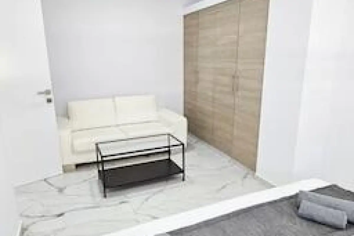Urban Comfort Apartment – Affordable hotel in Larnaca