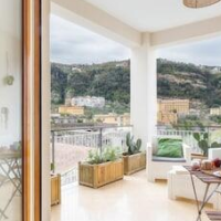 Mediterranean Suites - Old Town – Affordable hotel in Sorrento