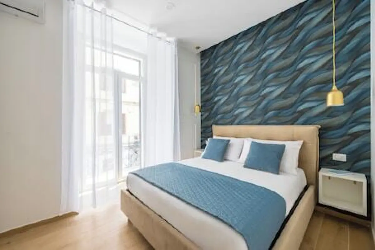 4 Stelle Housing - Rooms and Apartments – Affordable hotel in Naples