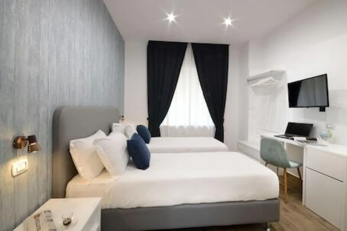Napoliseason Rooms and Breakfast – Affordable Bed and Breakfast in Naples