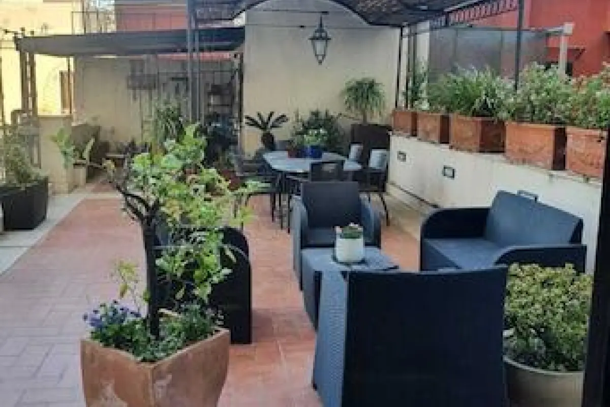 La Dimora dei Reali – Affordable Bed and Breakfast in Naples