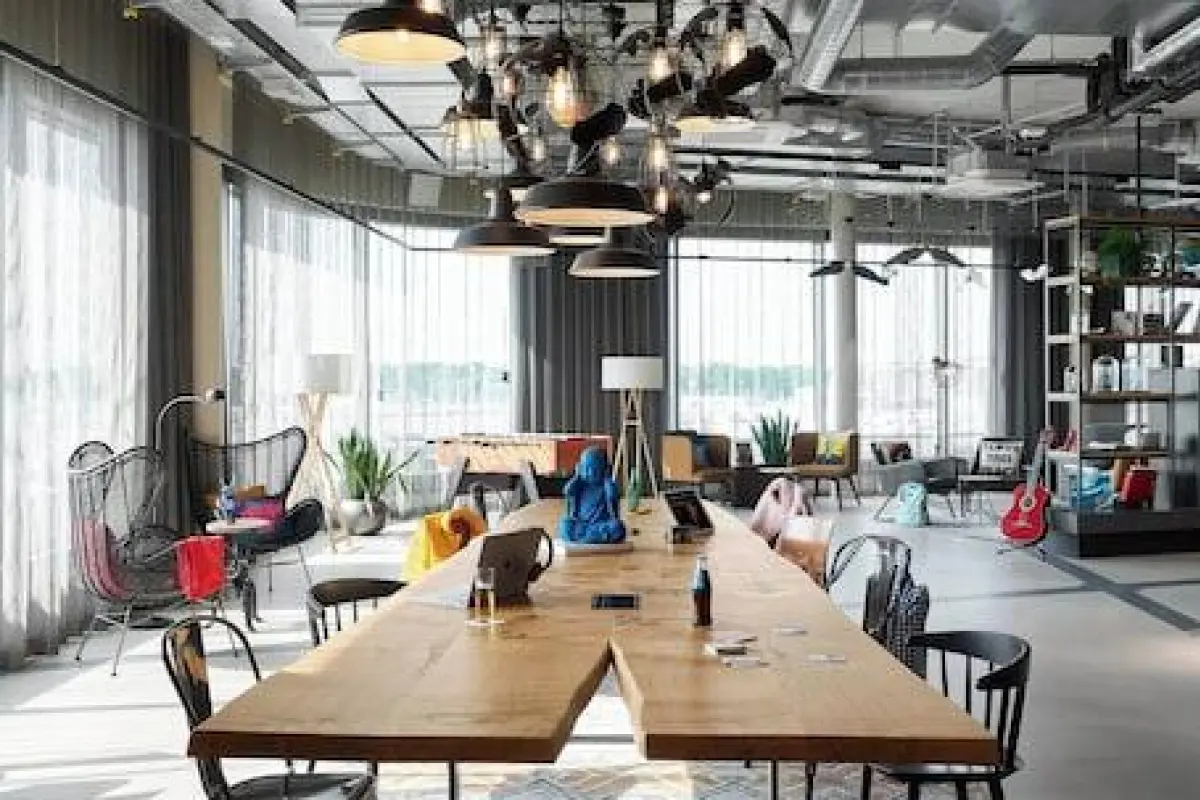 Moxy Cologne-Bonn Airport – Affordable hotel in Cologne