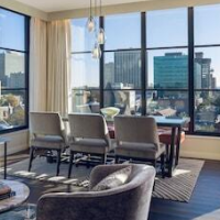 Sophy Hyde Park – Affordable hotel in Chicago