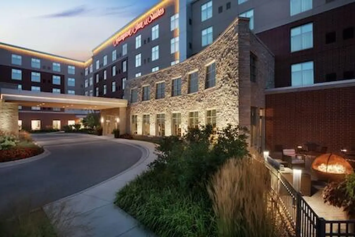 Hampton Inn & Suites Rosemont Chicago O'Hare – Affordable hotel in Rosemont