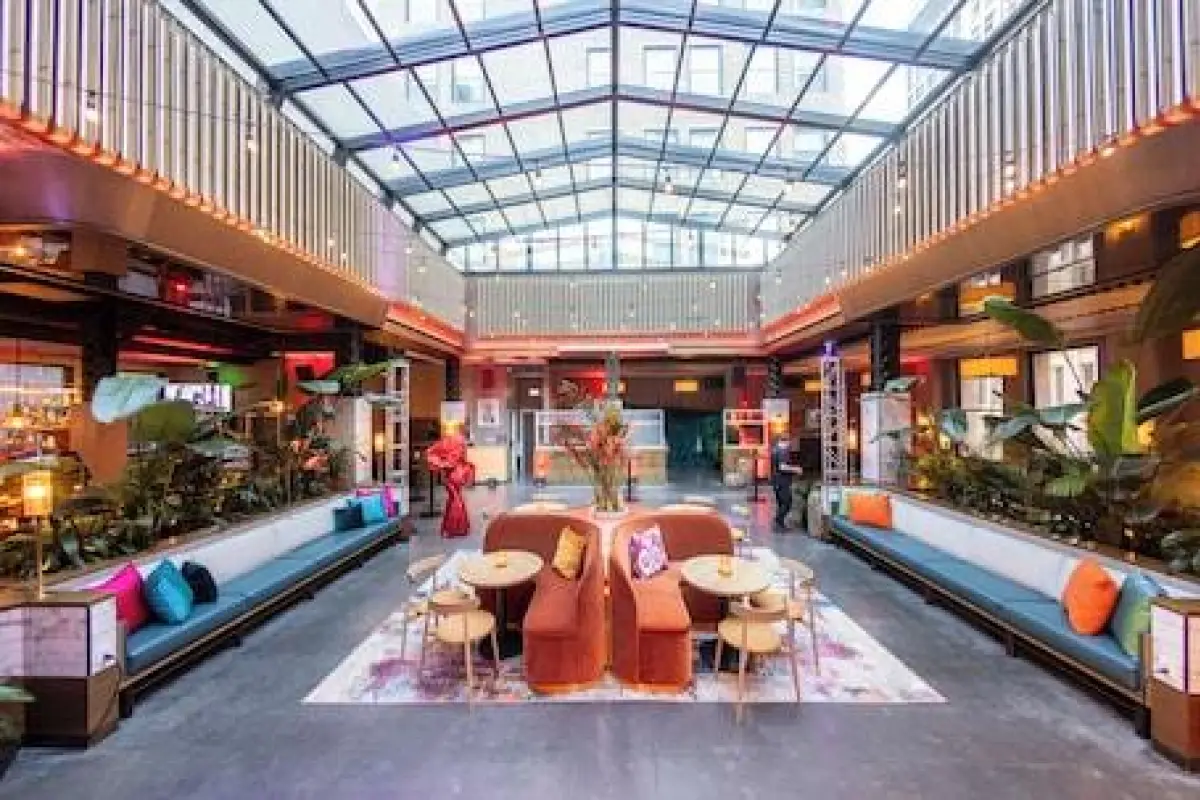 Kimpton Gray Hotel by IHG – Affordable hotel in Chicago