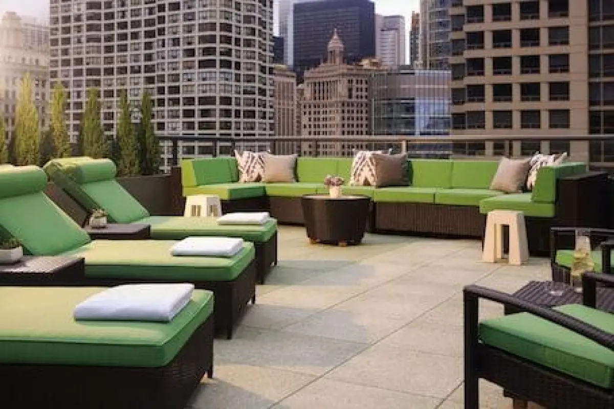 The Royal Sonesta Chicago River North – Affordable hotel in Chicago