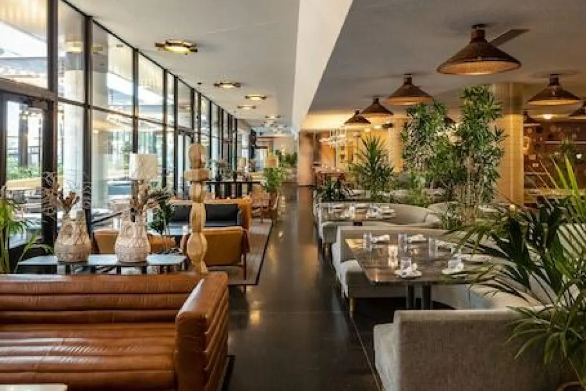 The Emily Hotel – Affordable hotel in Chicago