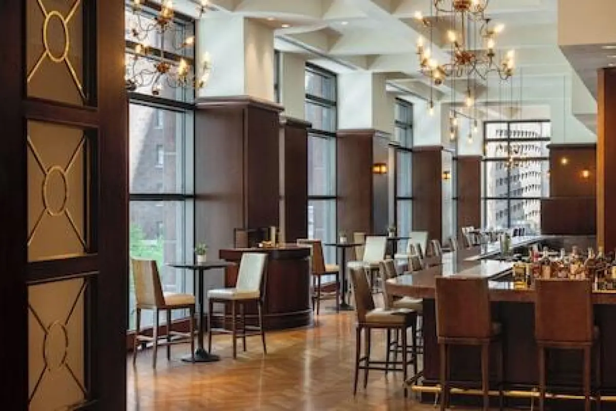 Omni Chicago Hotel – Affordable hotel in Chicago
