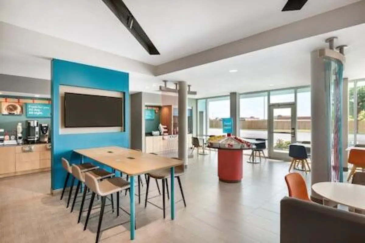avid hotel Chicago O’Hare – Des Plaines by IHG – Affordable hotel in Des Plaines