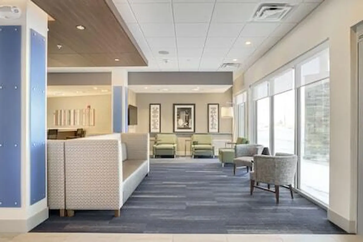 Holiday Inn Express & Suites Lockport by IHG – Affordable hotel in Lockport
