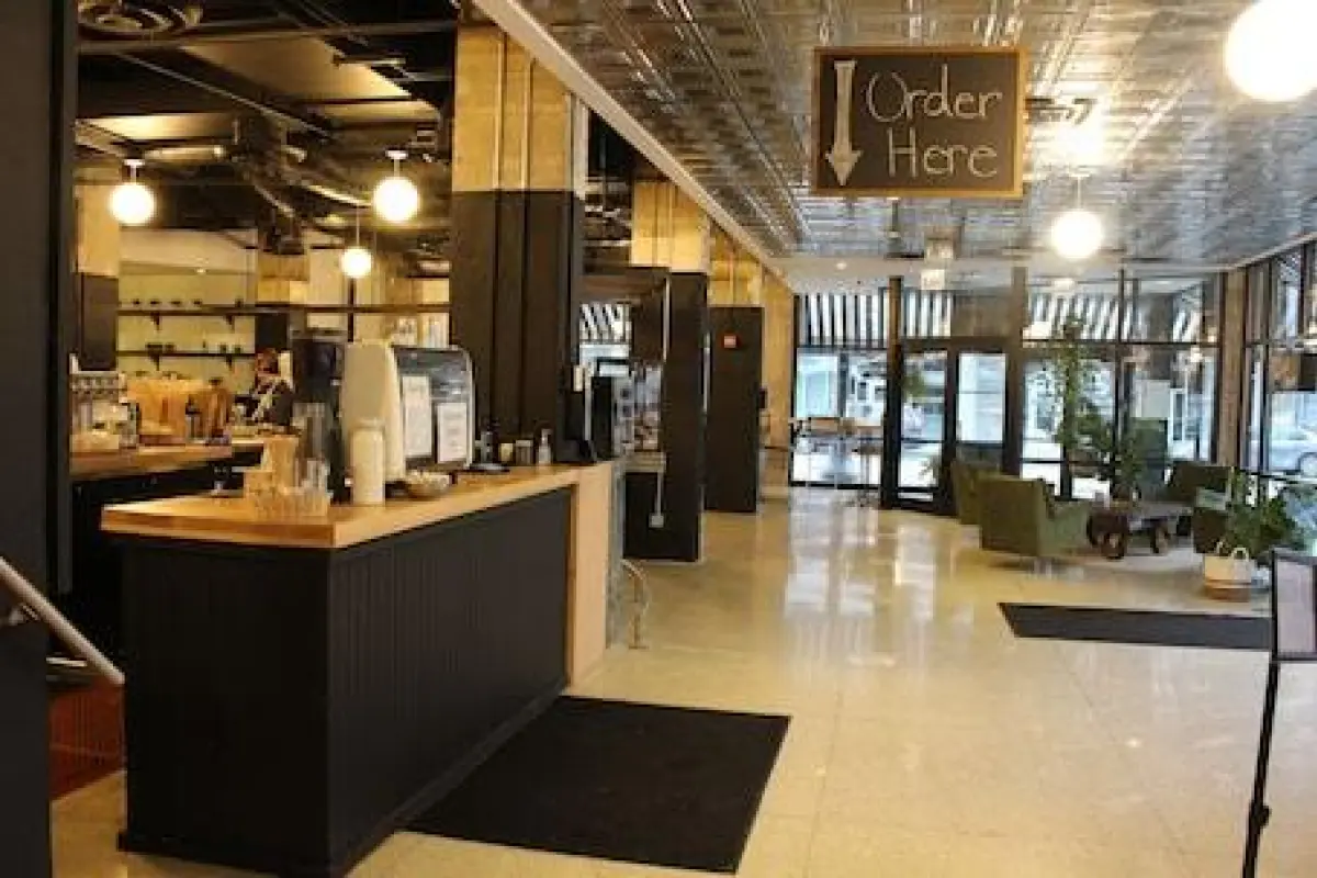 Crowne Plaza Chicago West Loop by IHG – Affordable hotel in Chicago