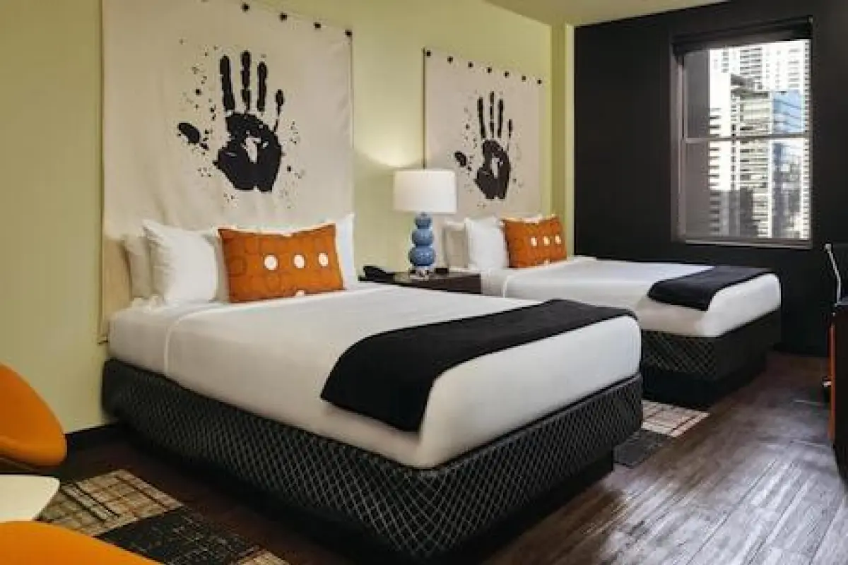 ACME Hotel Company – Affordable hotel in Chicago