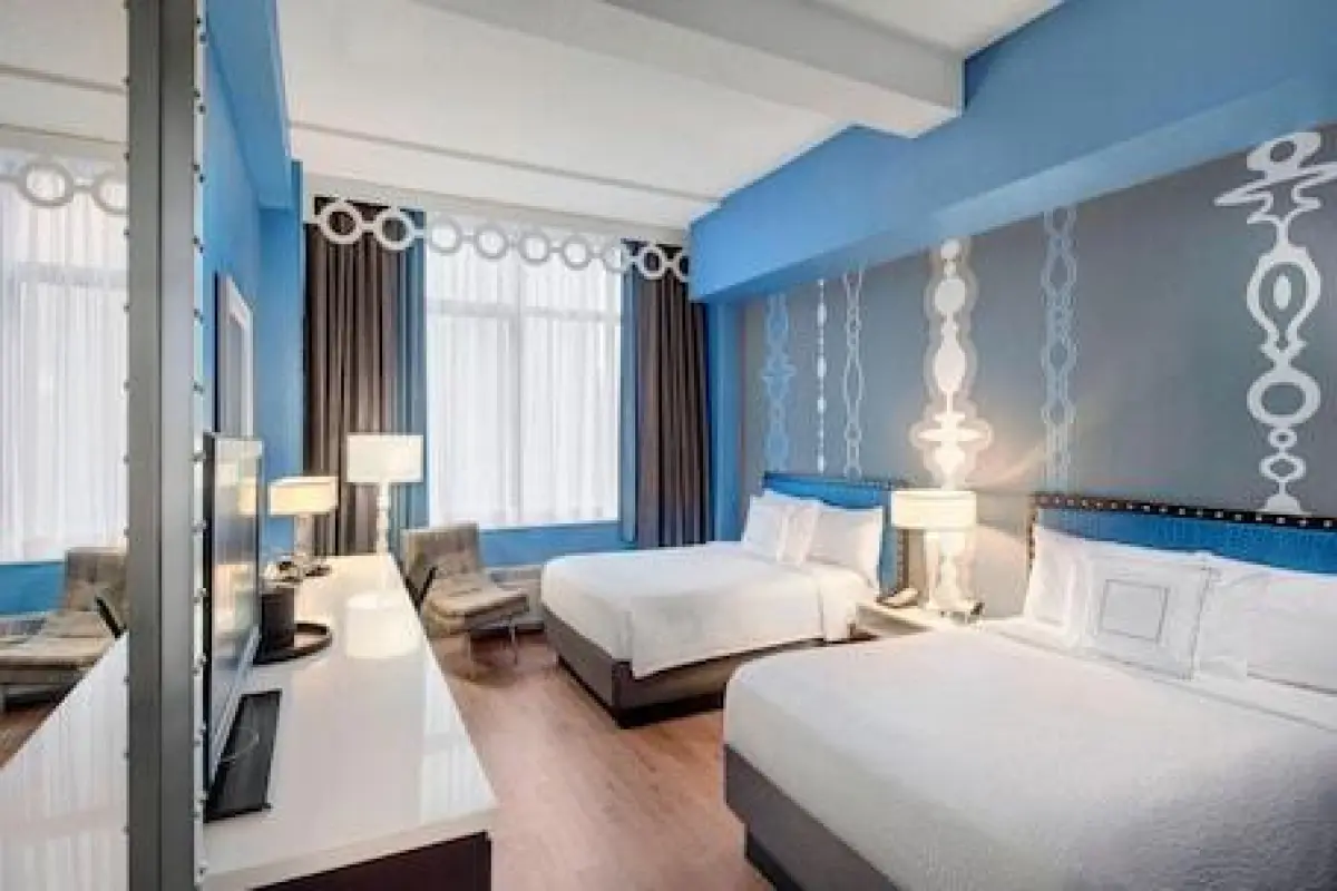 Fairfield Inn & Suites Chicago Downtown / Magnificent Mile – Affordable hotel in Chicago
