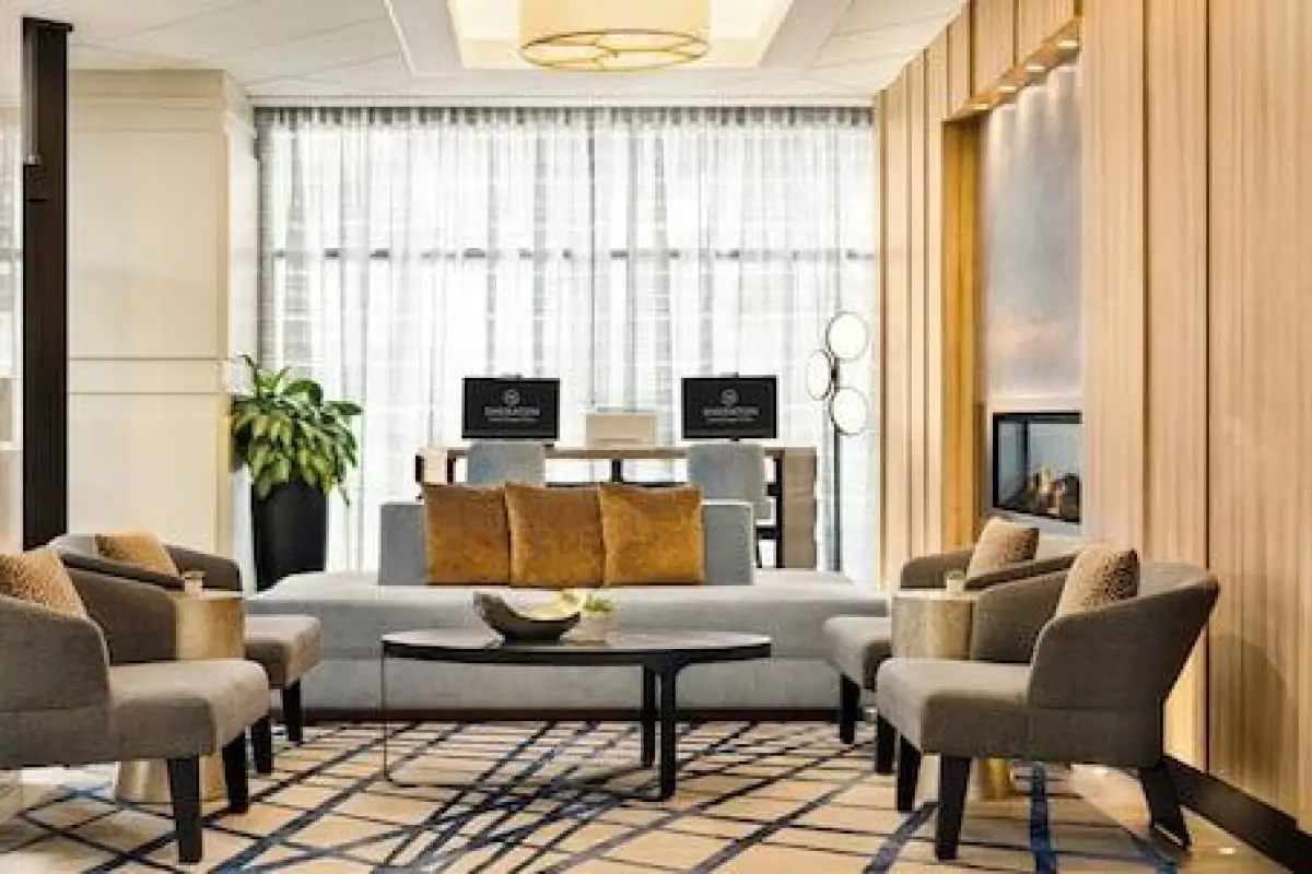 Sheraton Suites Chicago O'Hare – Affordable hotel in Rosemont