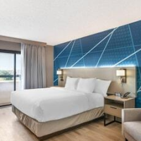 Comfort Inn & Suites Arlington Heights - Buffalo Grove – Affordable hotel in Arlington Heights