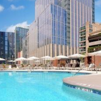 DoubleTree by Hilton Chicago - Magnificent Mile – Affordable hotel in Chicago