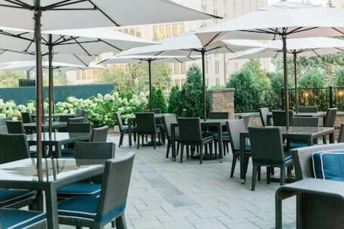 Le Méridien Chicago - Oakbrook Center – Affordable hotel in Oak Brook