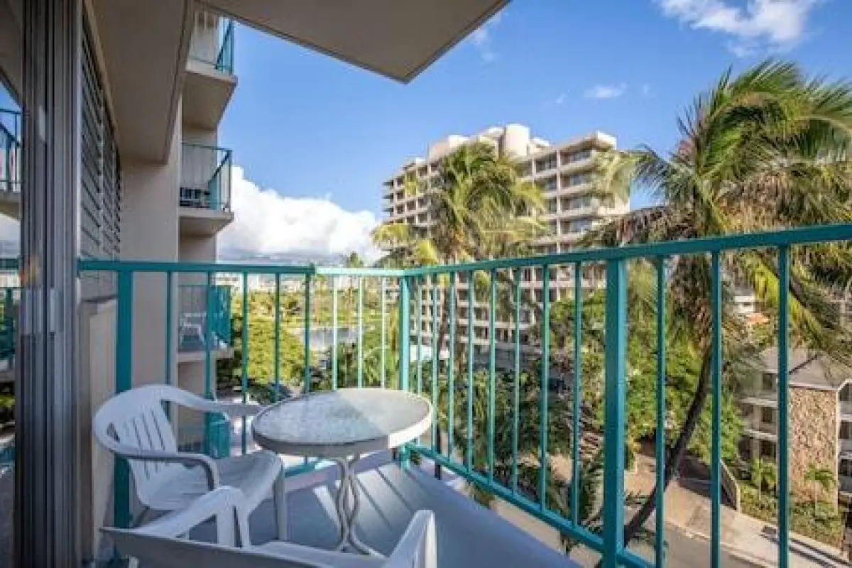 Aqua Aloha Surf Waikiki – Affordable hotel in Honolulu