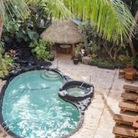 Castle Bamboo Waikīkī Hotel – Affordable hotel in Honolulu