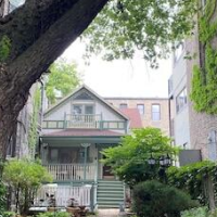 The Villa Toscana – Affordable Bed and Breakfast in Chicago