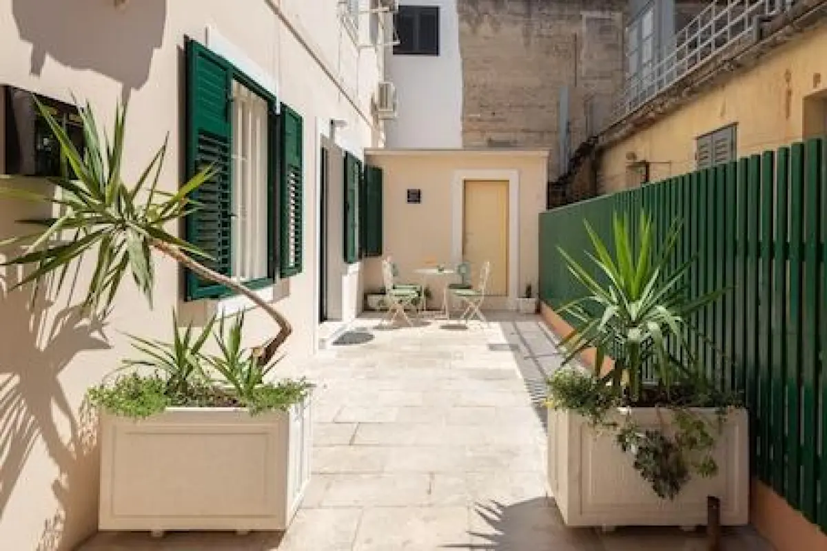 Luxury Apartment Toni  – Affordable hotel in Split