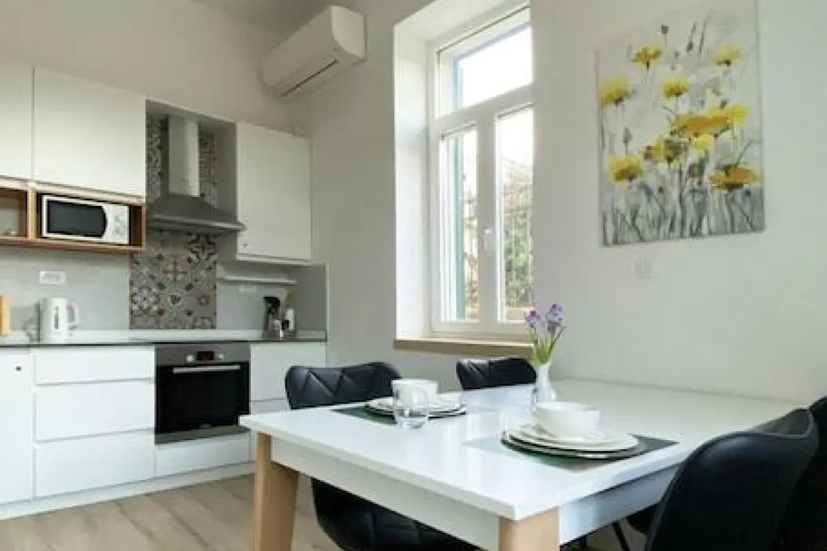 Studio Apt Orchard on Rokova St – Affordable hotel in Split