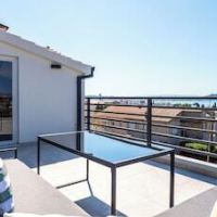 Luxury apartments Marino near beach – Affordable hotel in Kastela