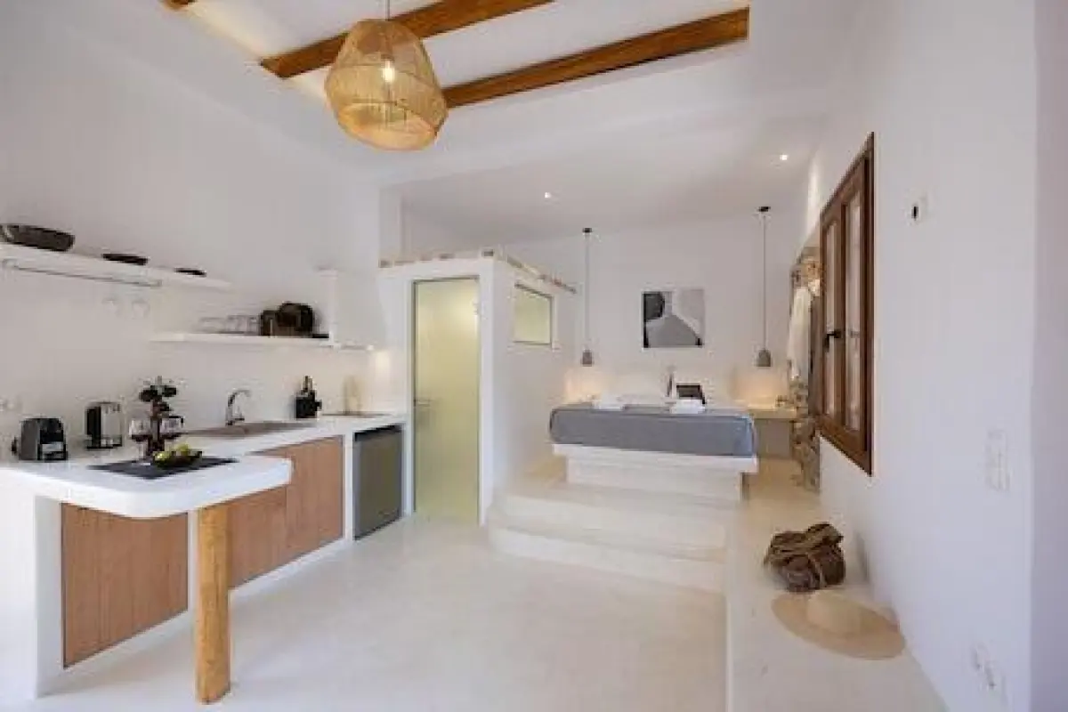 Naxos Boutique Suites – Affordable hotel in Naxos