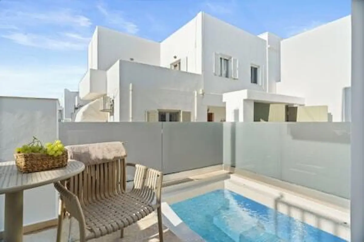 Dream of Paros – Affordable hotel in Paros