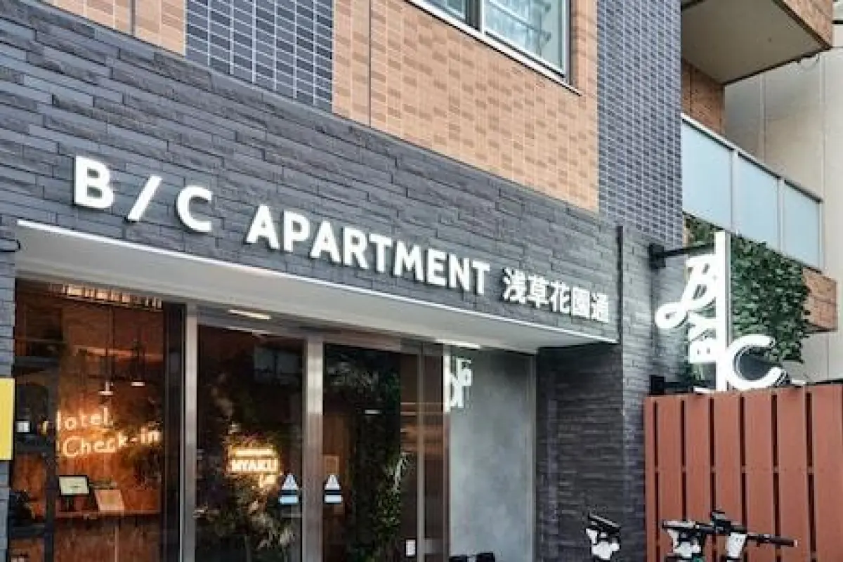 B/C APARTMENT Asakusa Hanazono Dori Hotel with Rental Car and Sauna – Affordable hotel in Tokyo