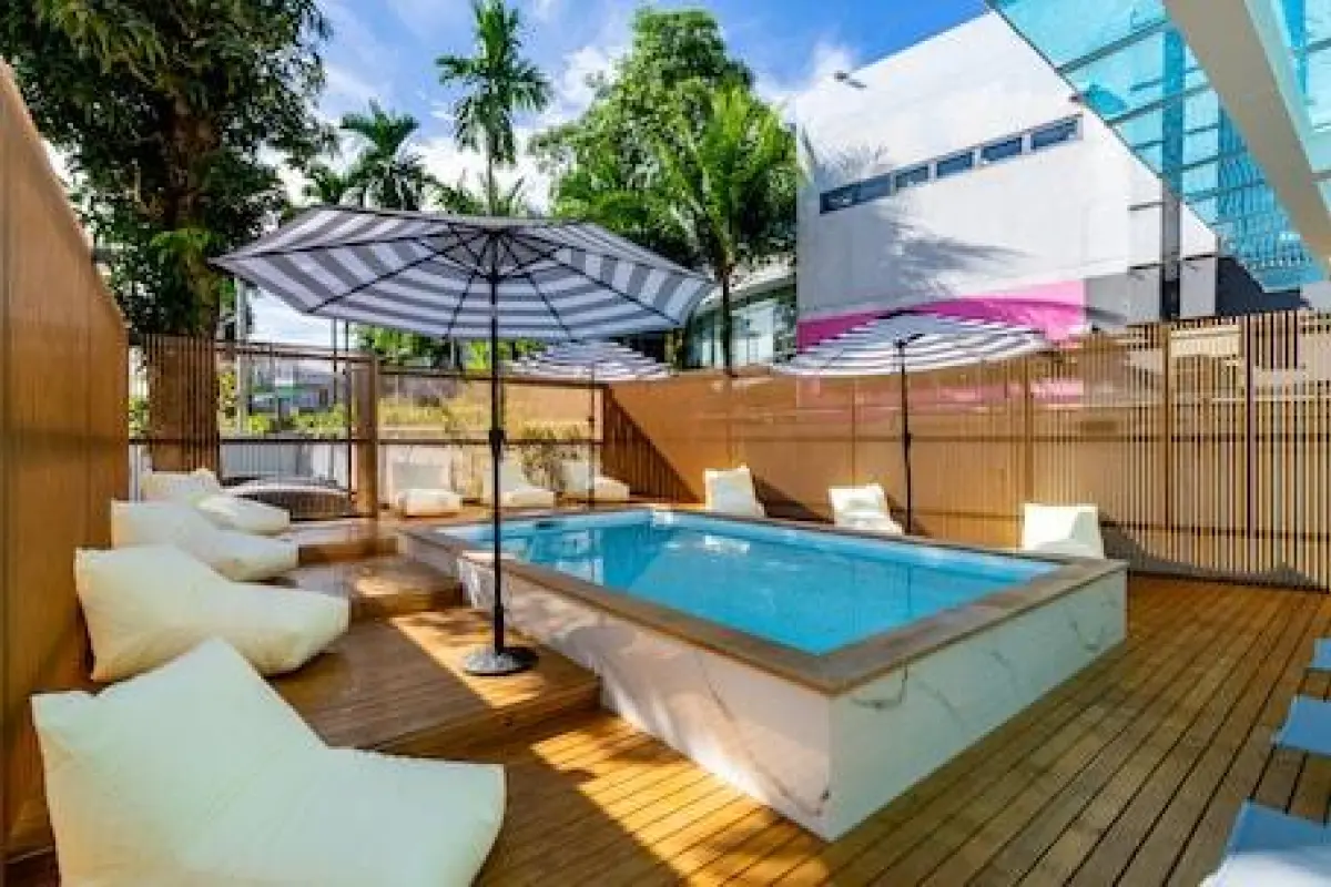 The Tint at Phuket town – Affordable hotel in Phuket